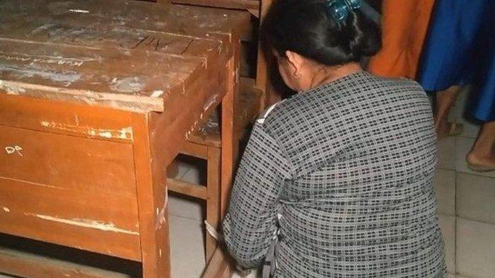 Kelakuan Orangtua Siswa di Hari Pertama Masuk Sekolah, Ikat Meja Paling Depan Dengan Tas Anak