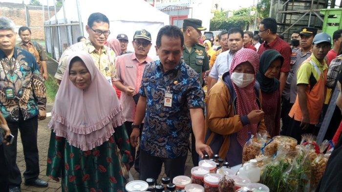 Jaga Stabilitas Harga Kebutuhan Pokok Jelang Lebaran, Pemkab Jepara Gelar Pasar Murah di Batealit