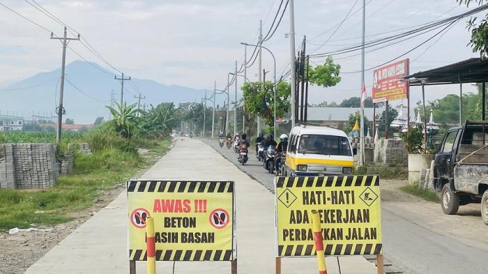 Banyak Perbaikan Jalan di Kabupaten Tegal, Sahroni Berharap Bisa Bertahan Lama