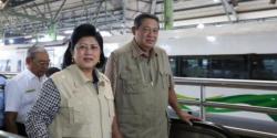 Naik Kereta 11 Jam, Presiden Tiba di Madiun