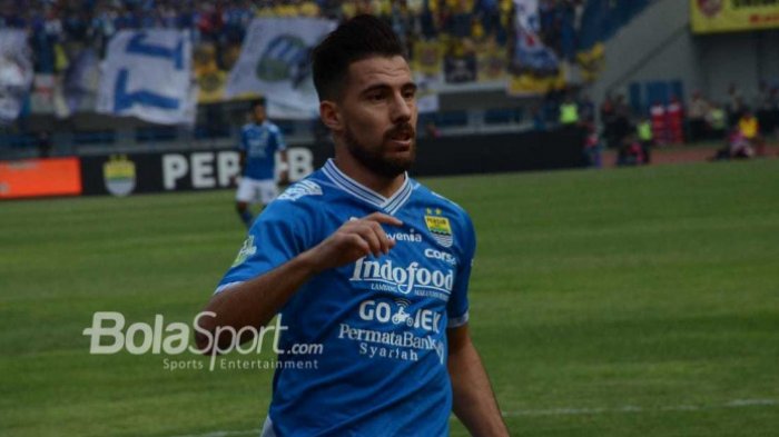 Jelang Persib Bandung Vs Arema FC : Kegelisahan Jonathan Bauman
