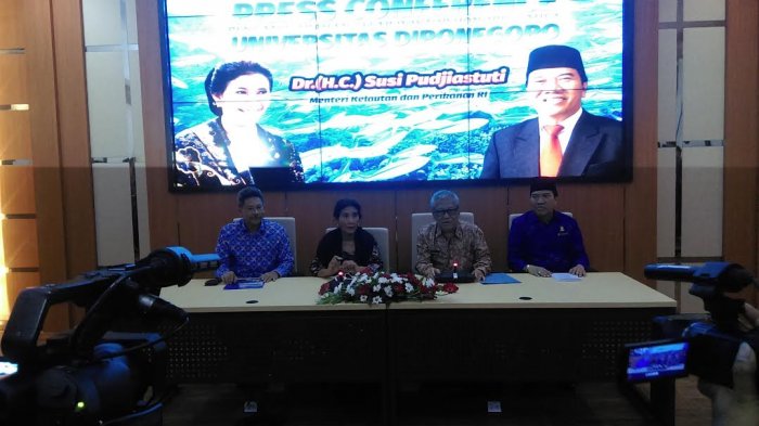 Menteri Susi Sempat Merasa Tak Pantas Terima Gelar Doktor Honoris Cuasa