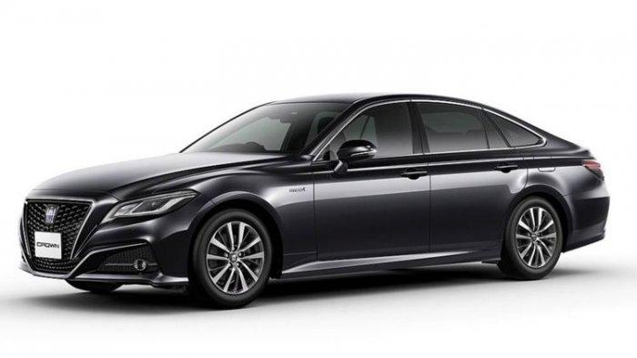 Toyota Crown 2.5 HV G-Executive. Mobil varian ini akan menjadi kendaraan dinas untuk para menteri Presiden Jokowi 