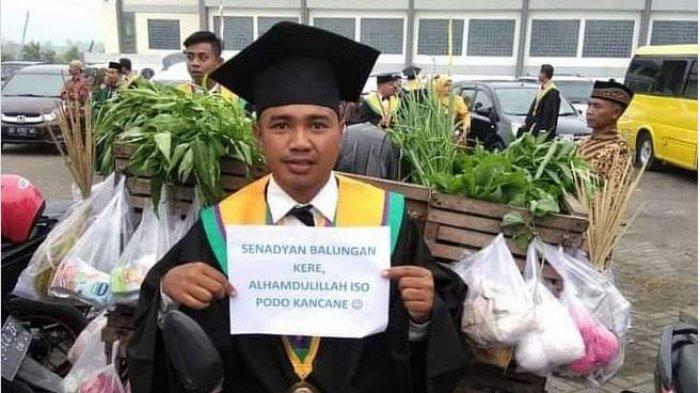 Pemuda Karanganyar ini Viral hingga Dimuat Media Luar Negeri, Curhat Tidak Tahu Bahasanya