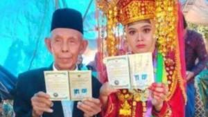 20250804_-pernikahan-viral-beda-usia-46-tahun.jpg