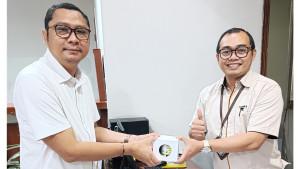 20250916_Adira-Finance-Cabang-Semarang-rayakan-Harpelnas_1.jpg