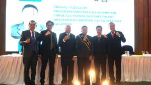 20250916_UKSW_Doktor-Ilmu-Komputer.jpg