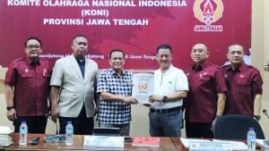 20250918-_-Sujarwanto-Ambil-Formulir-Bakal-Calon-Ketua-KONI-Jateng.jpg