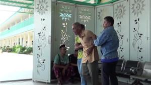 20250922-_-Ayah-Korban-Kecelakaan-Bus-di-Tol-Kendal.jpg