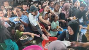 20250922_BEREBUT-MAKANAN-GRATIS-Masyarakat-Kabupaten-Kudus.jpg