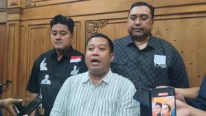 20250922_Ketua-Pansus-Hak-Angket-DPRD-Pati-Teguh-Bandang-Waluyo_1.jpg