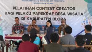 20250923_Suasana-pelatihan-konten-kreatif-digital-di-Blora_1.jpg