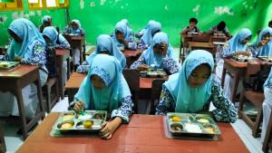 20250924_mbg-demak.jpg