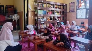 20250925_Krisis-Kepala-Sekolah.jpg