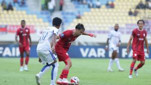 20250928_Persis-Solo.jpg