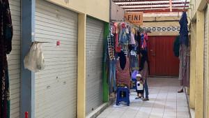 20250929_Pasar-Sepi.jpg