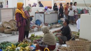 20250929_Suasana-Pasar-Banjarsari-Kota-Pekalongan_1.jpg