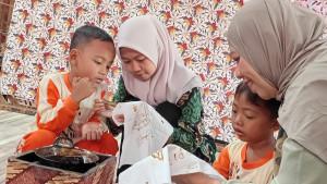 20251001_Hari-Batik-praktik-membatik-di-Muria-Batik-Kudus_1.jpg