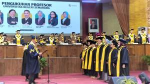 20251002_Prof-Dr-S-Martono.jpg