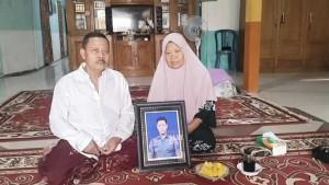 20251006_ORANGTUA-PRAKA-ZAENAL-Kasmijan-dan-Siti-Badroh.jpg
