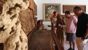 20251006_Rombongan-Delegasi-investor-asal-Spanyol-di-Jepara_1.jpg