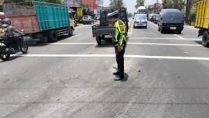 20251006_kecelakaan-beruntun-di-Desa-Jumoyo.jpg
