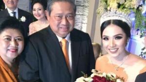 20251007_Devina-Hermawan-bersama-SBY_1.jpg