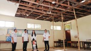 20251008-_-Bellinda-Cek-Ruang-Kelas-Rusak-SD-Negeri-2-Bae-Kudus.jpg