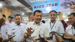 20251008_Gubernur-Jawa-Tengah-Ahmad-Luthfi-pengurangan-transfer_1.jpg