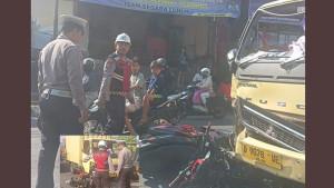 20251008_Kecelakaan-maut-di-jalur-utama-Manggis.jpg