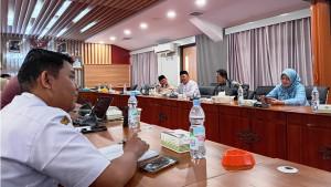 20251009-_-Bahas-Ranperda-Produk-Halal-Kudus.jpg