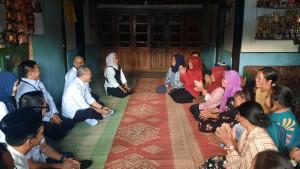 20251009_DIALOG-DENGAN-NASABAH-Menteri-Koordinator.jpg