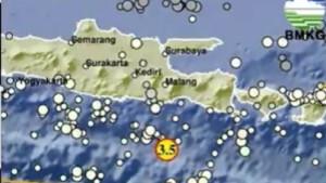 20251010_Info-Gempa-Jumat-10-Oktober-2025-Malam-Ini-Baru-Terjadi-2-Menit-Lalu.jpg