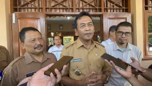 20251013-_-Wakil-Bupati-Batang-Suyono.jpg