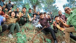 20251014-_-Reboisasi-Kawasan-Gunung-Sumbing-Wonosobo.jpg