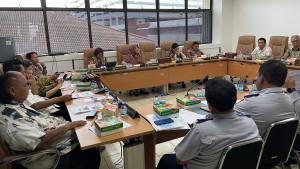 20251015_Rapat-kerja-Komisi-C-DPRD-Kota-Semarang-dengan-DLH_1.jpg