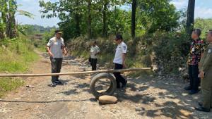 20251016_menutup-lokasi-tambang-ilegal.jpg