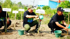 20251017_PENANAMAN-MANGROVE-Pelaksana-Harian-Plh.jpg
