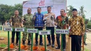 20251017_Pemerintah-Kabupaten-Batang-mulai-merealisasikan-program-nasional_1.jpg
