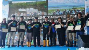 20251019-_-Aksi-Tanam-Mangrove-PLN-Jateng-DIY-di-Kendal.jpg