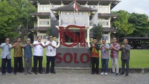 20251024_-Bupati-Arief-bertemu-dengan.jpg