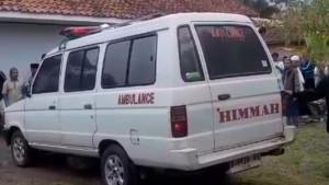 20251025_AMBULANS-Wahyu-memarkir-ambulans.jpg