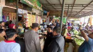 20251025_SIDAK-PEDAGANG-BERAS-Sekertaris-Bapanas.jpg