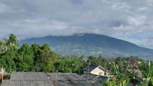 20251027_Gunung-Salak-dan-Gunung-Gede_1.jpg
