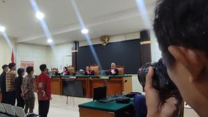 20251027_may-day.jpg