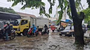 20251028_banjir-semarang.jpg