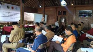 20251104_PEMETAAN-BENCANA-Pemkab-Demak-gelar-FGD.jpg