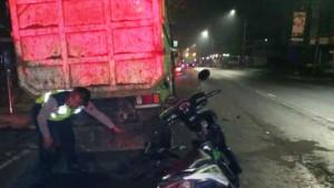 20251111-_-Kecelakaan-Motor-Tabrak-Truk-di-Salatiga.jpg