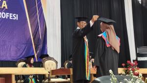 20251115_Wisuda-Universitas-Safin-Pati.jpg