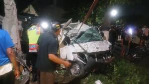 20251115_kecelakaan-tunggal-merenggut-dua-nyawa.jpg